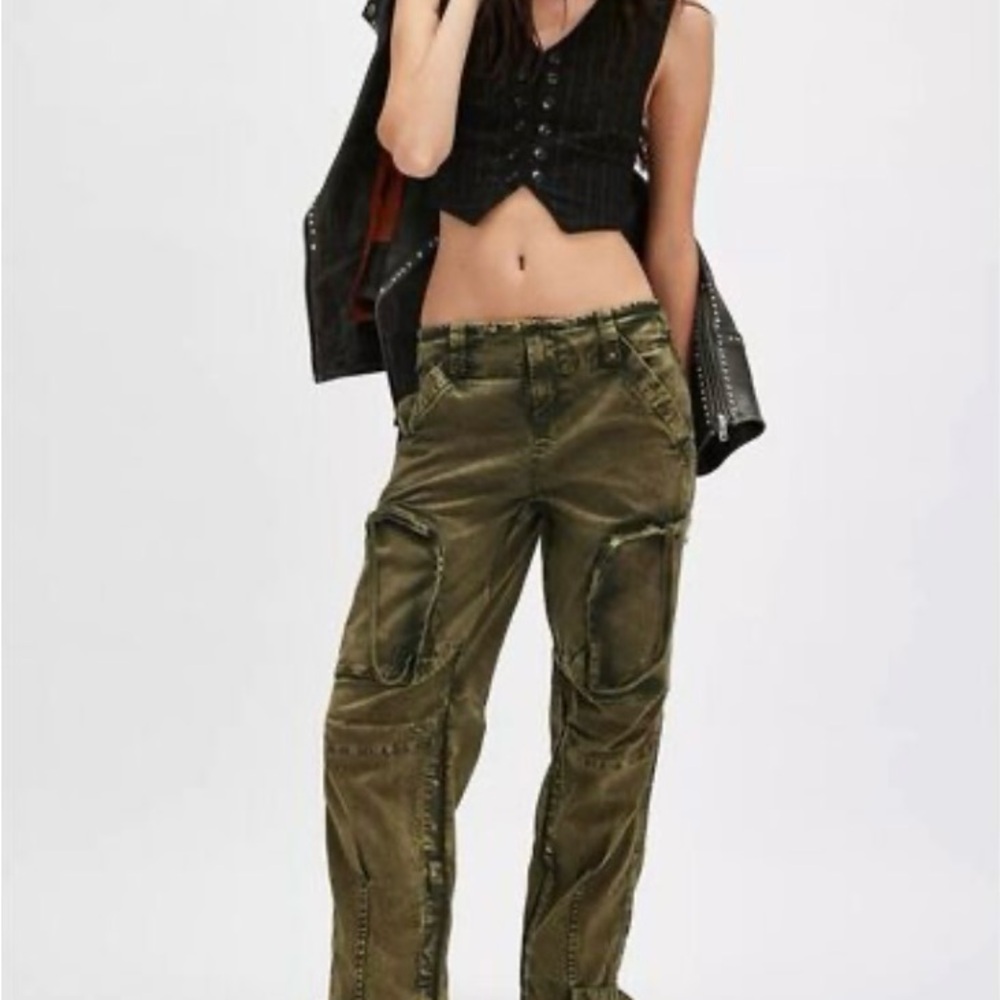 Free People We the Free Can’t Compare Slouchy Pant in Dusty Olive